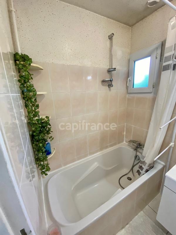 Maison - 115 m² - 6 pièces