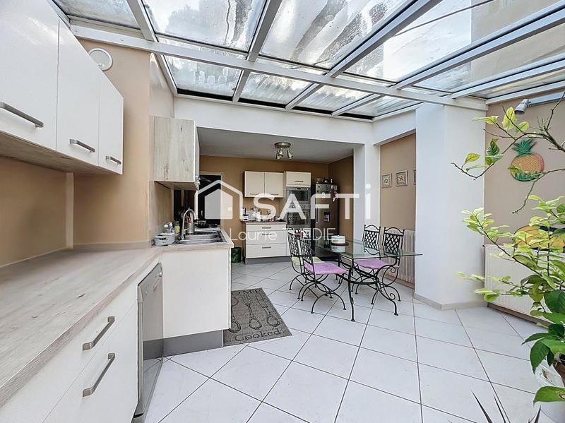 Maison - 179 m² - 6 pièces