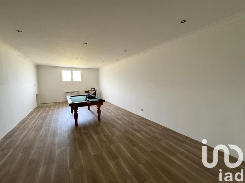 Maison - 205 m² - 7 pièces