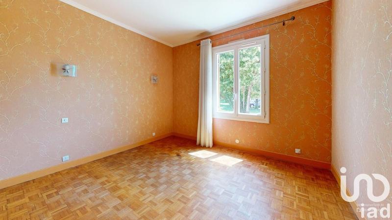 Maison - 185 m² - 6 pièces