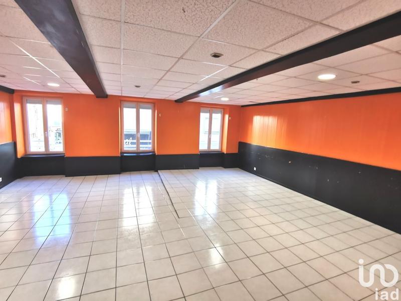 Local commercial - 200 m² - 4 pièces