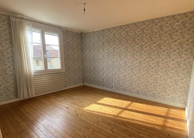 Maison - 180 m² - 6 pièces