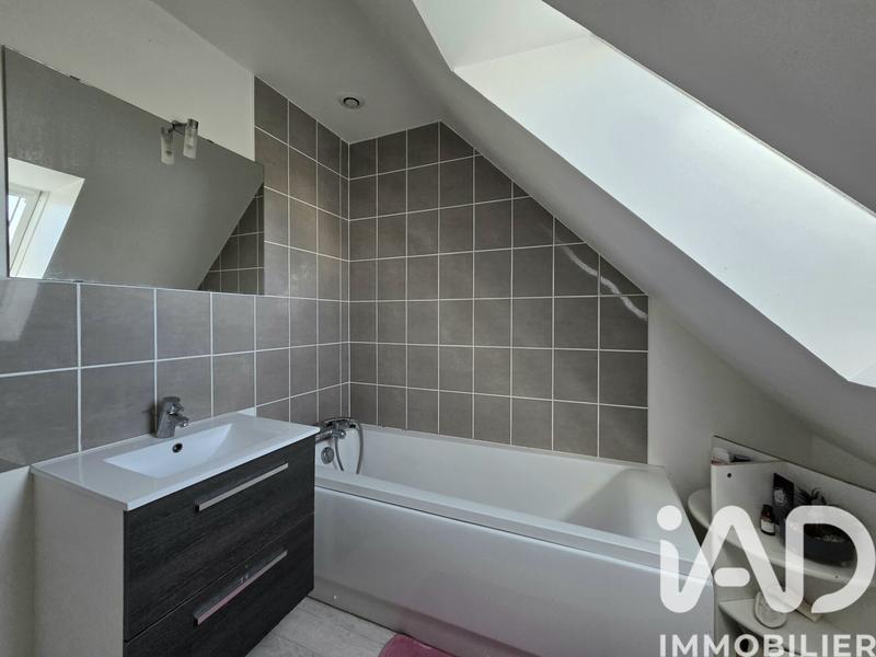 Maison - 129 m² - 7 pièces