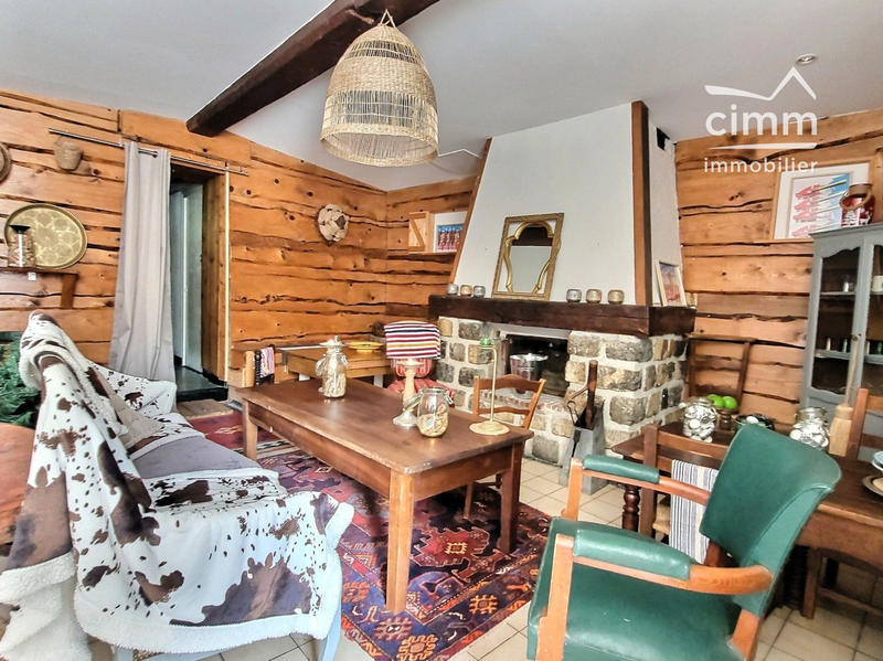 Maison ancienne - 354 m² - 8 pièces