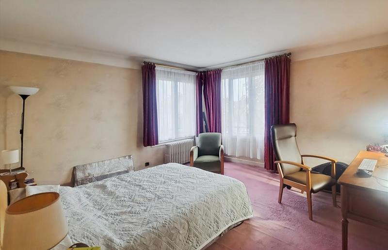 Maison - 130 m² - 7 pièces