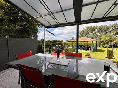 Maison - 90 m² - 5 pièces