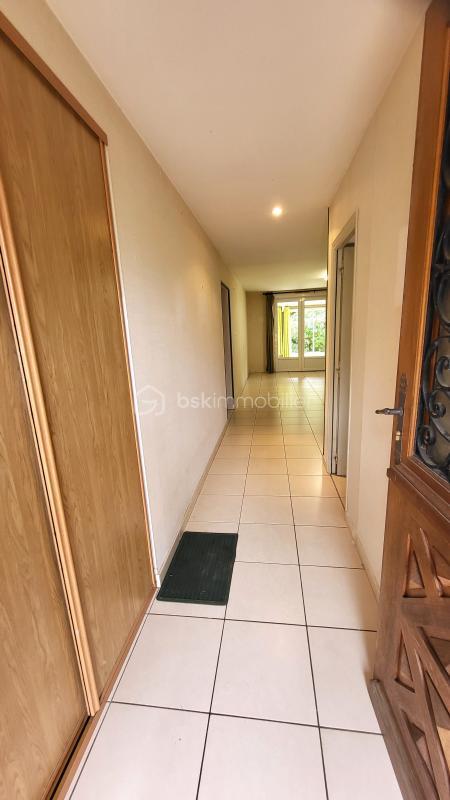 Pavillon - 210 m² - 8 pièces