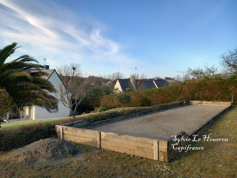 Maison - 187 m² - 11 pièces