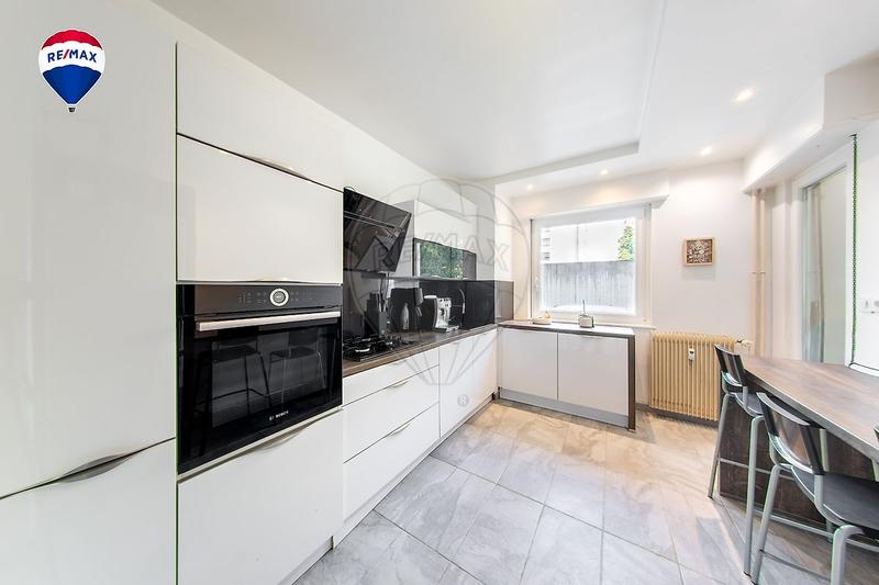 Appartement - 103 m² - 5 pièces