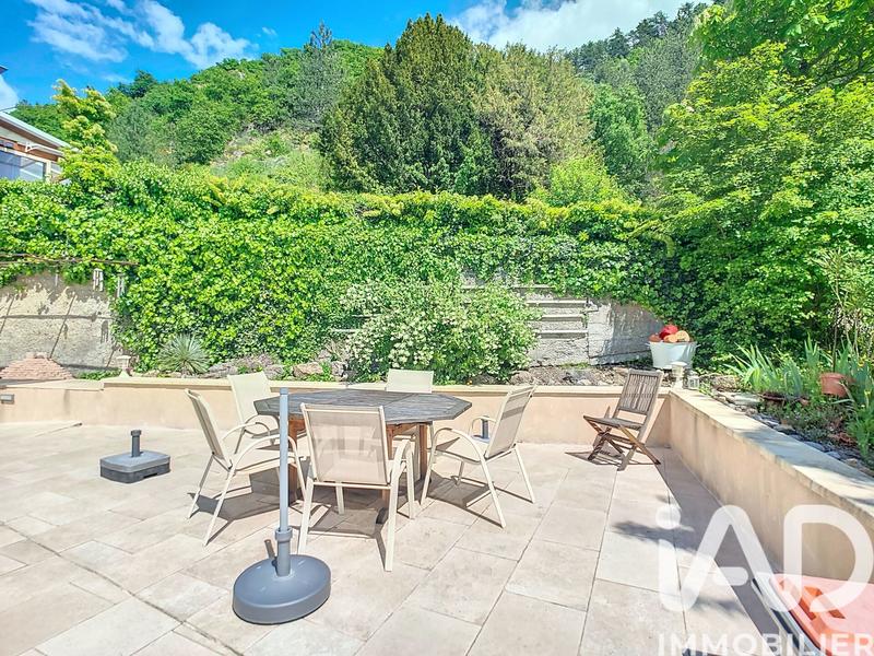 Appartement - 119 m² - 5 pièces