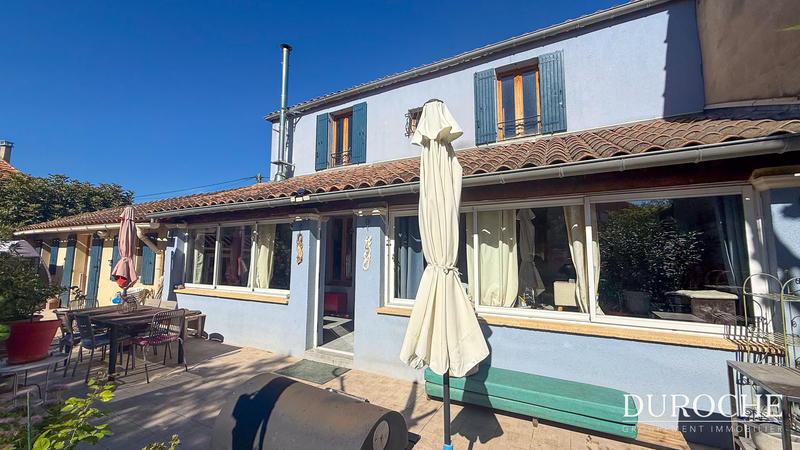 Maison - 179 m² - 6 pièces