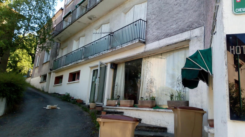 Fonds de commerce - Magasins - 900 m²