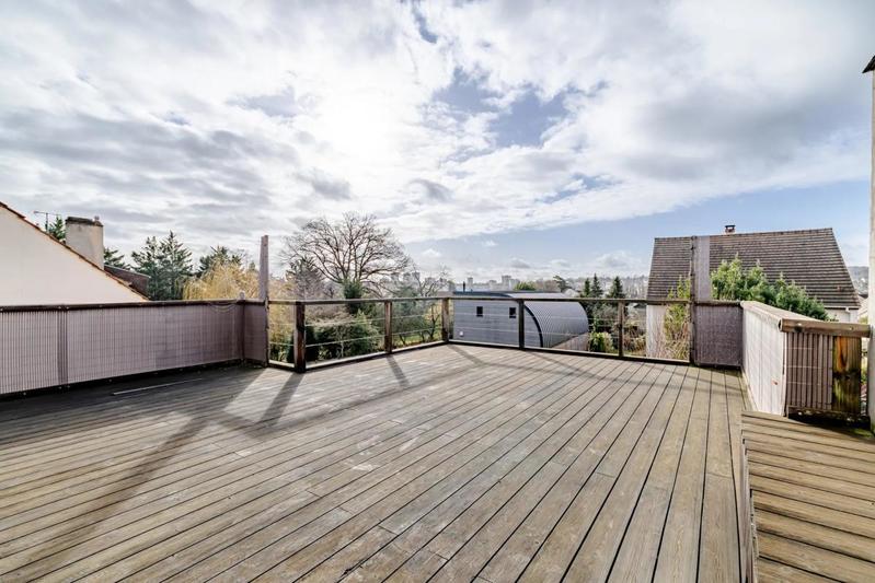 Maison - 145 m² - 5 pièces