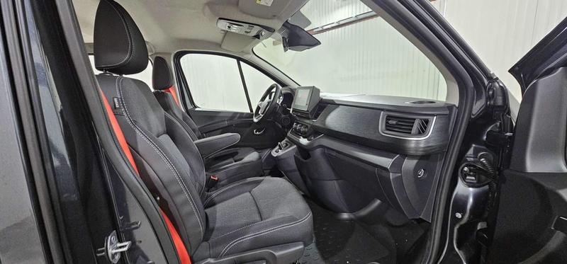 Renault Trafic Blue dCi 170 auto Techno L1 8 Pl