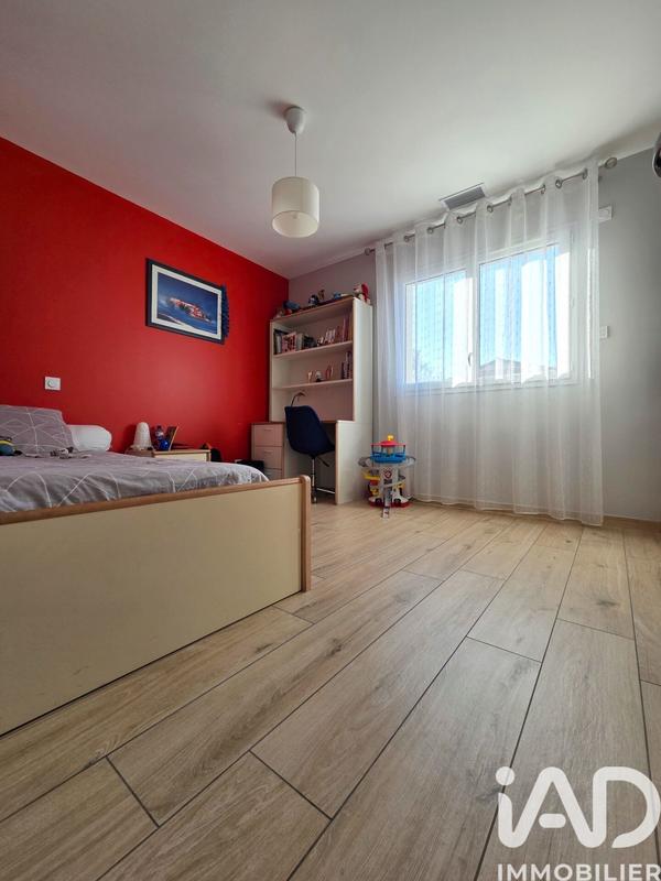 Maison - 120 m² - 4 pièces