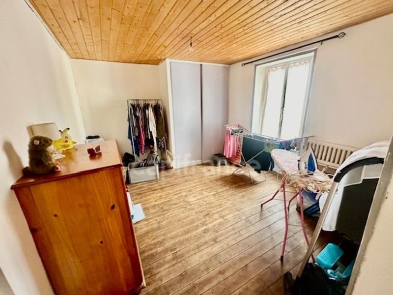 Immeuble - 141 m² - 7 pièces