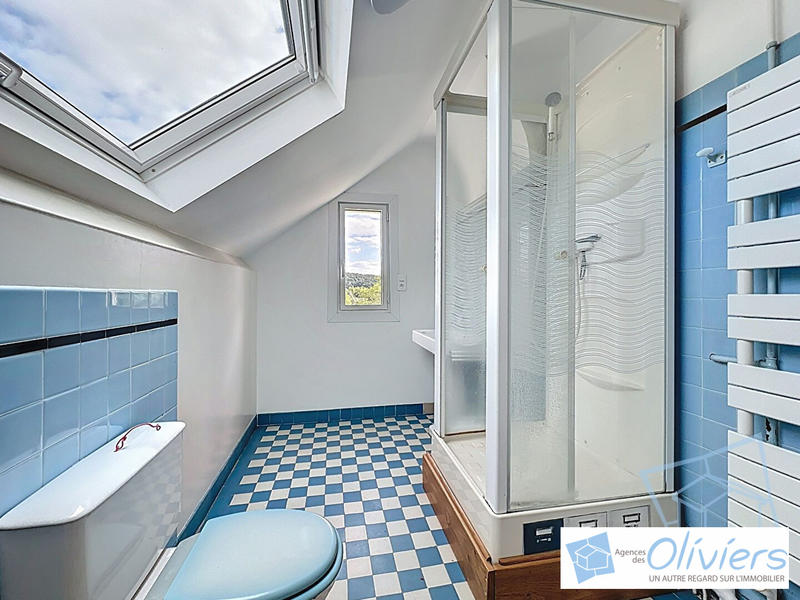 Maison - 190 m² - 7 pièces