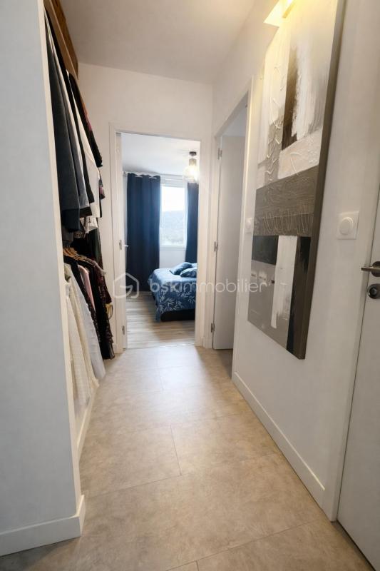 Appartement - 70 m² - 4 pièces