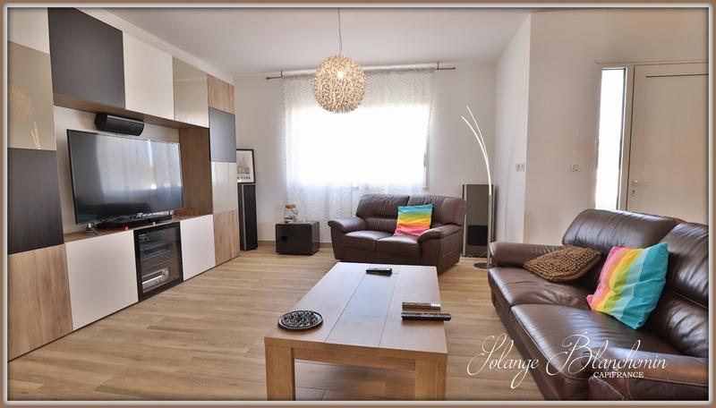 Maison - 170 m² - 8 pièces