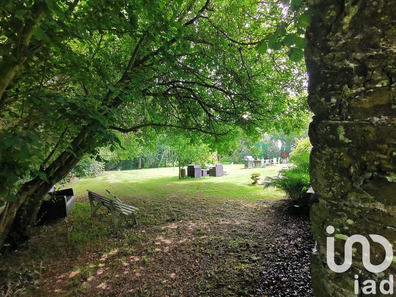 Maison - 236 m² - 8 pièces