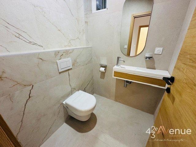 Appartement - 92 m² - 3 pièces