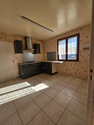 Maison - 107 m² - 7 pièces