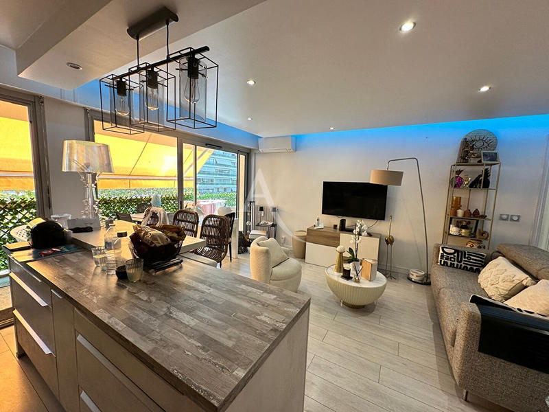 Appartement - 49 m² - 2 pièces