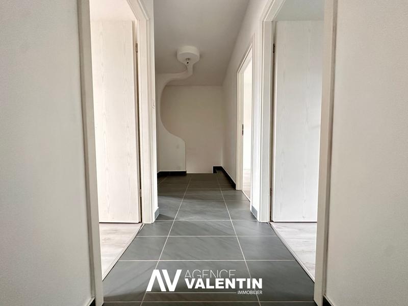 Maison - 110 m² - 6 pièces