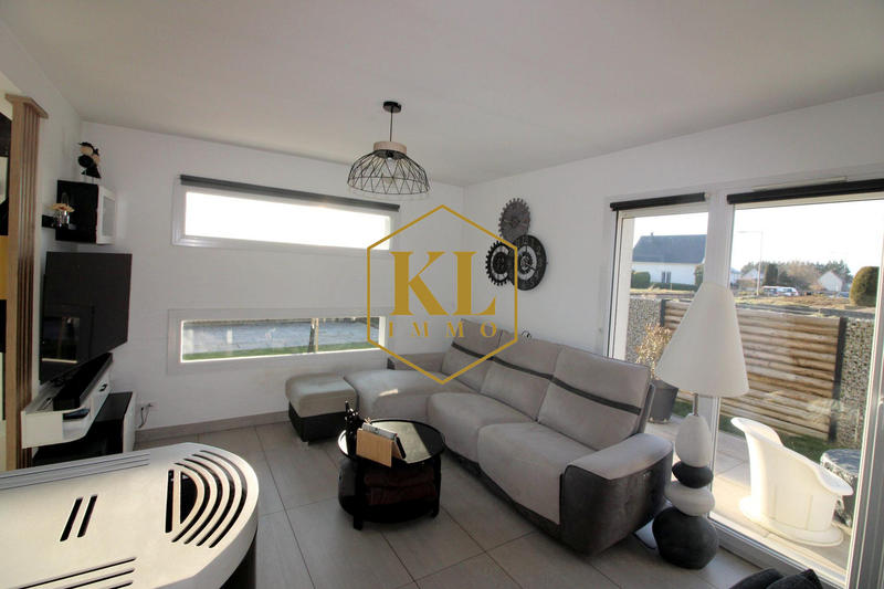 Maison - 85 m² - 5 pièces