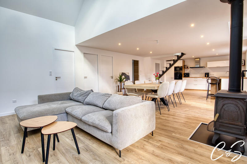 Maison - 113 m² - 5 pièces