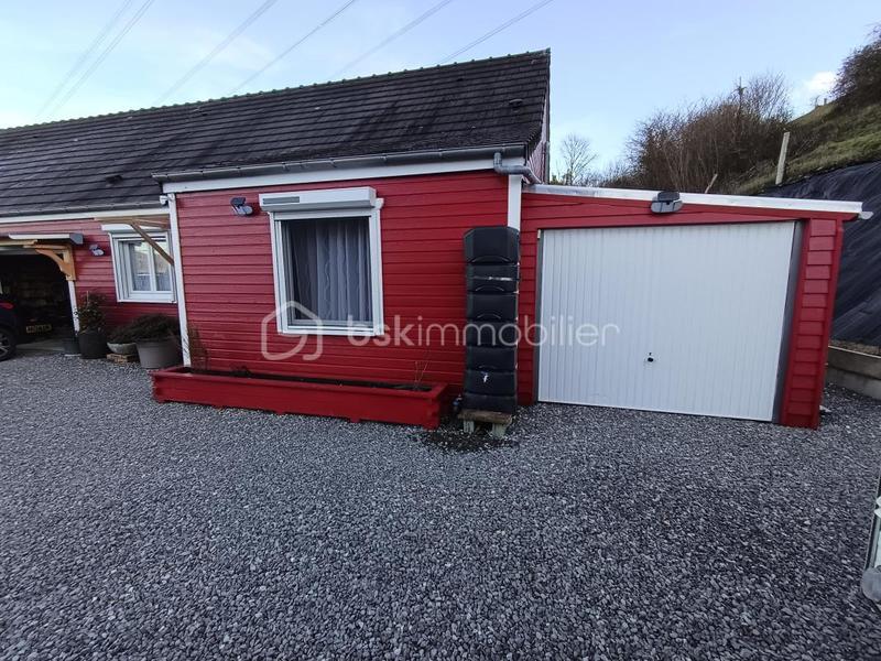 Maison traditionnelle - 75 m² - 3 pièces