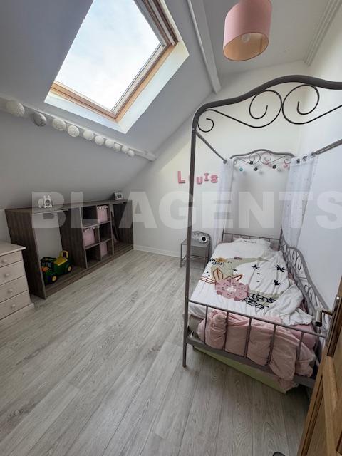 Maison - 145 m² - 4 pièces