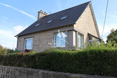 Maison - 130 m² - 8 pièces