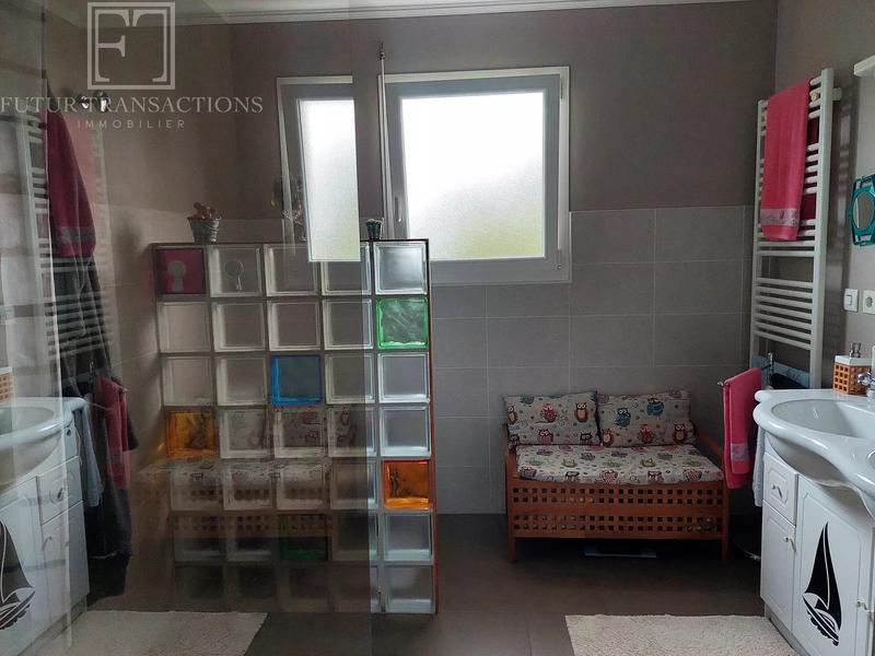 Maison - 120 m² - 6 pièces