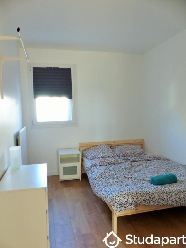 Chambre - 12 m² - 1 pièce