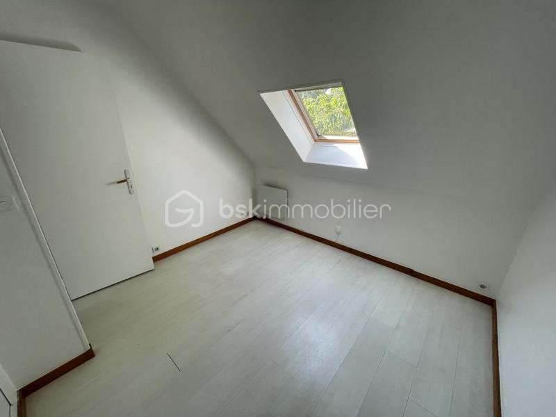 Maison traditionnelle - 92 m² - 5 pièces