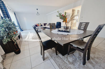 Villa - 137 m² - 4 pièces