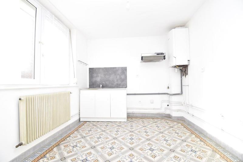 Maison traditionnelle - 78 m² - 3 pièces