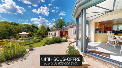 Maison - 400 m² - 7 pièces