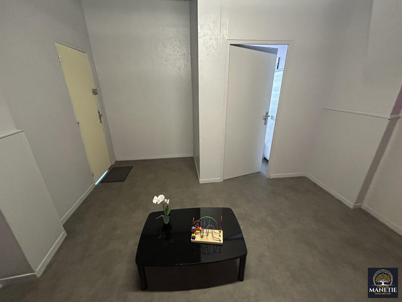 Bureau - 35 m² - 2 pièces