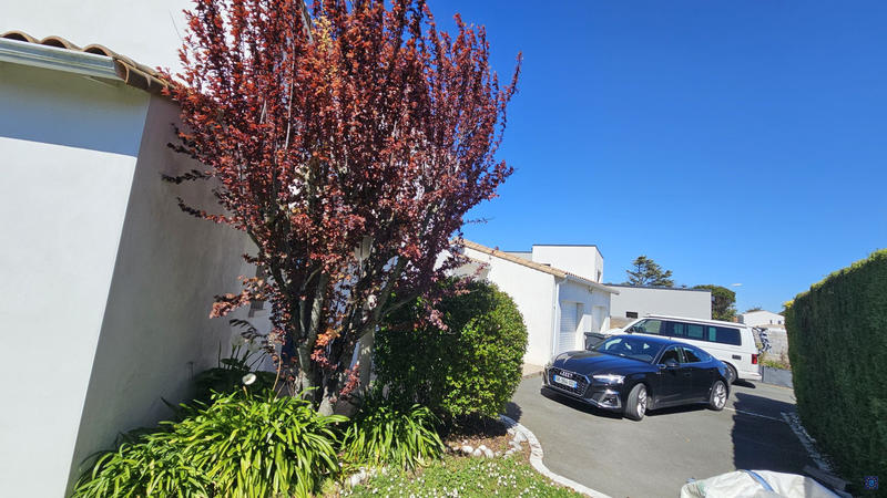 Maison contemporaine - 188 m² - 5 pièces