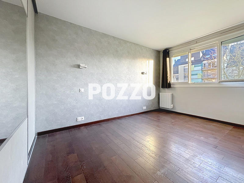 Appartement - 84 m² - 4 pièces