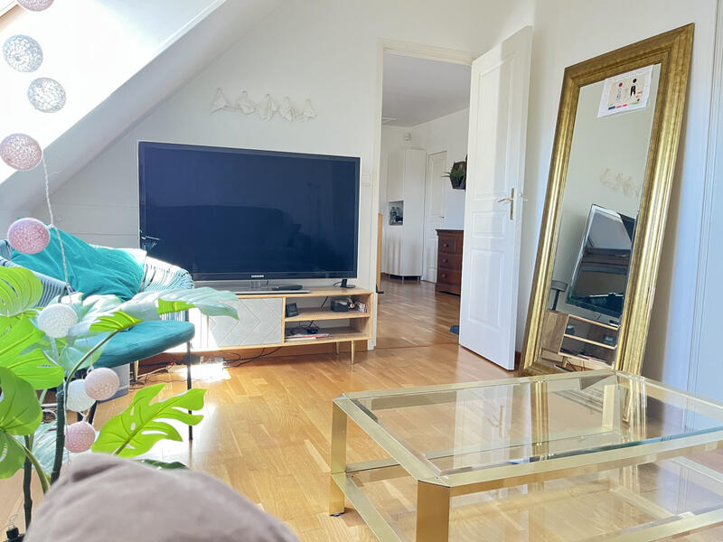 Maison contemporaine - 180 m² - 7 pièces