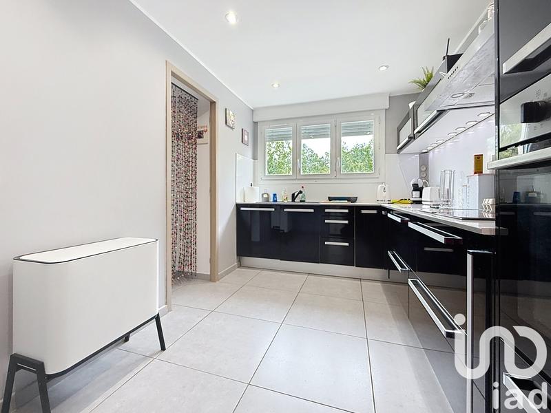 Appartement - 82 m² - 4 pièces