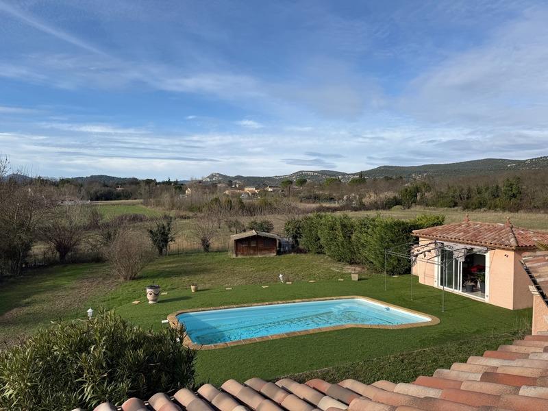 Maison - 141 m² - 5 pièces