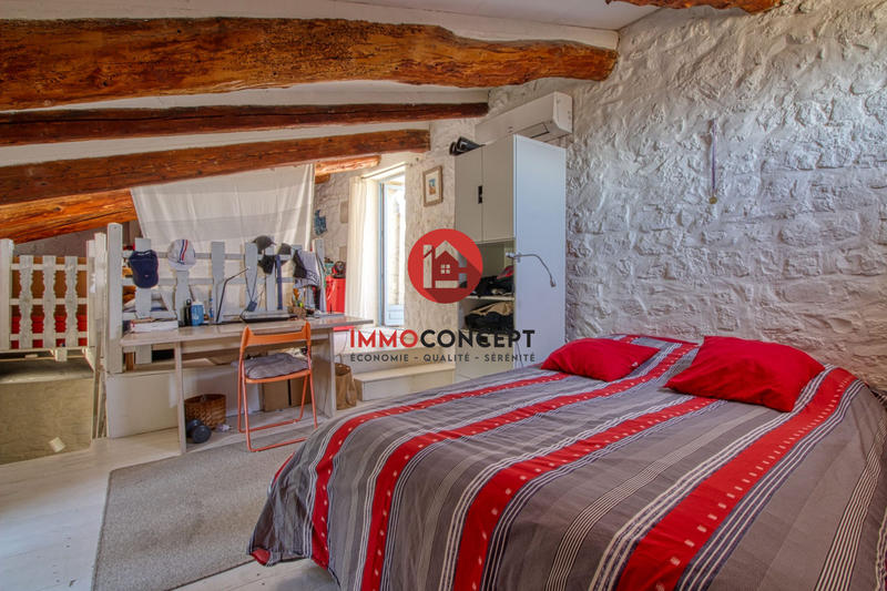 Maison ancienne - 205 m² - 9 pièces