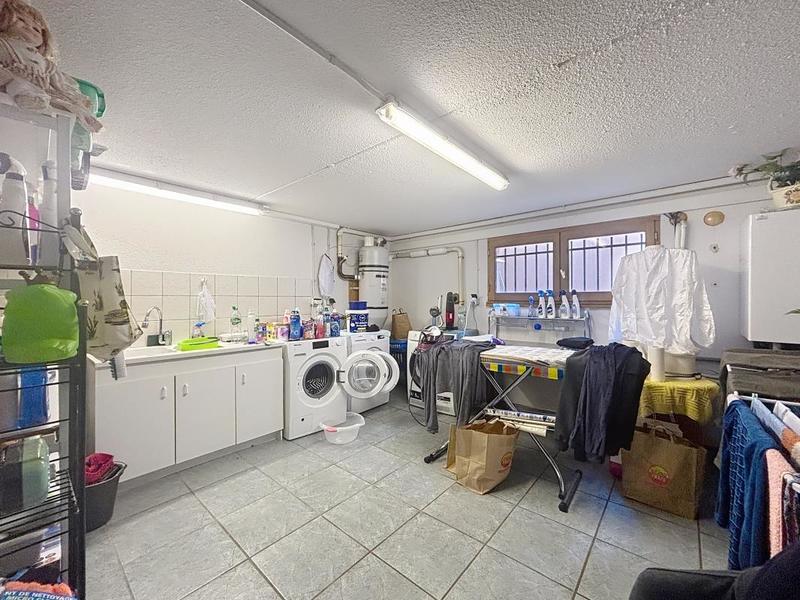 Villa - 246 m² - 7 pièces