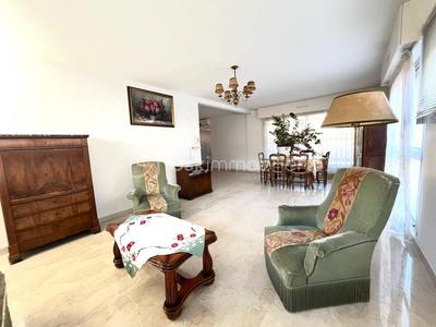 Appartement - 98 m² - 4 pièces