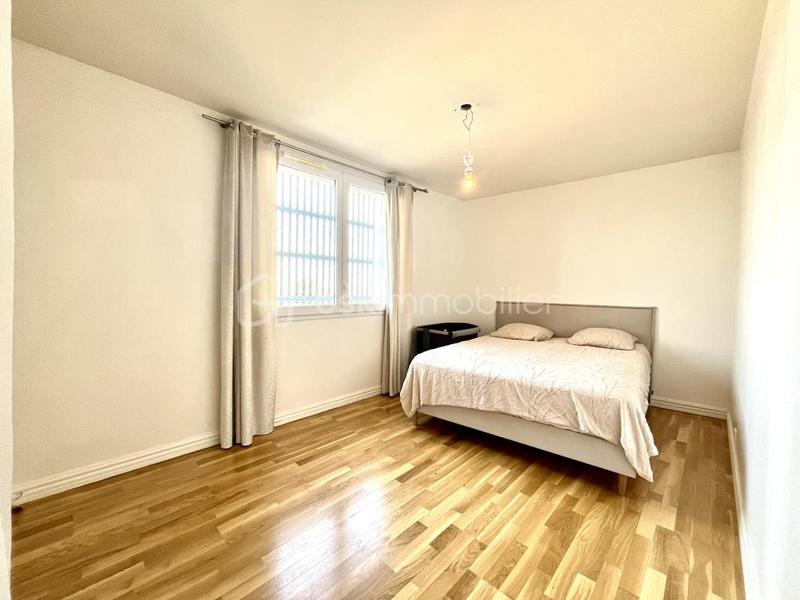 Appartement - 76 m² - 4 pièces