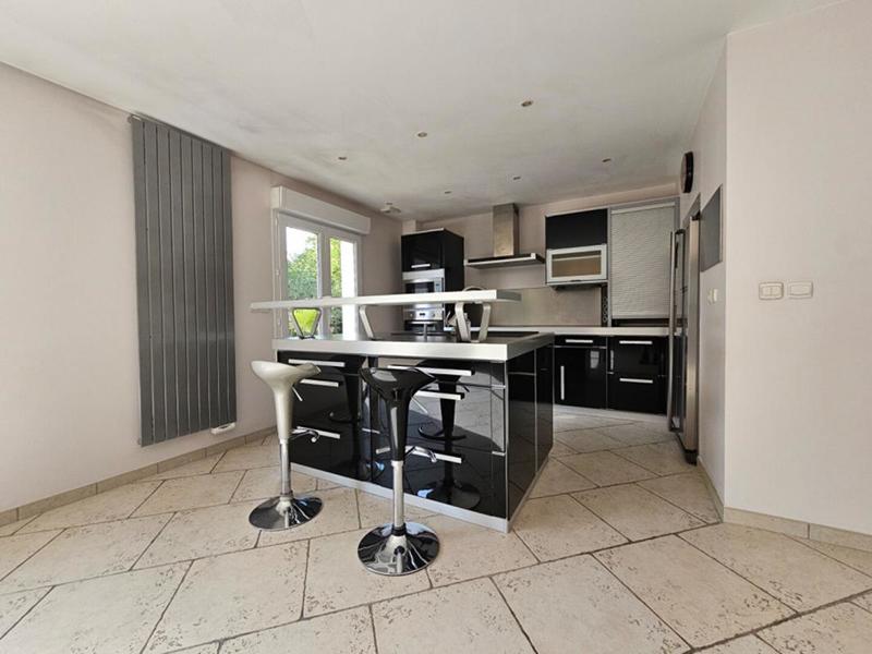 Maison - 166 m² - 6 pièces